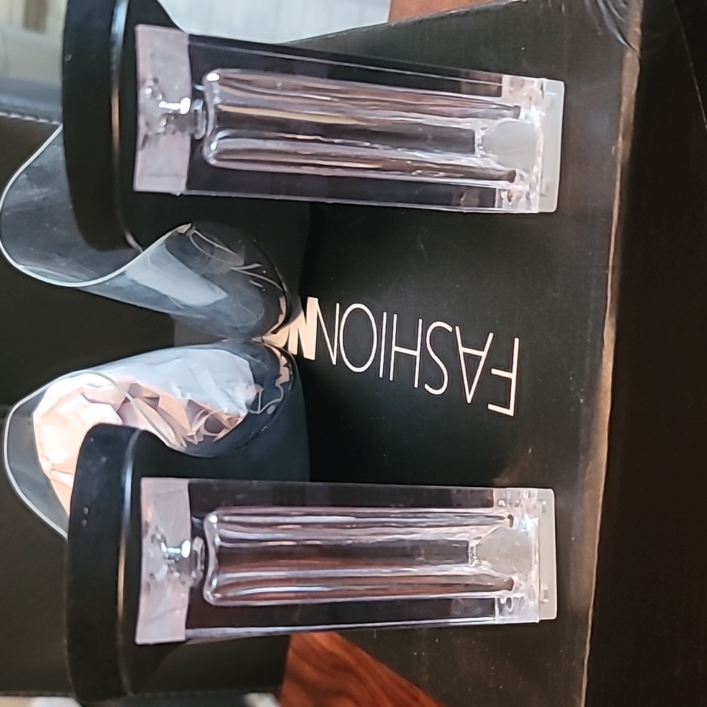 Fashion Nova Transparent and Black Heels - Picture 4 of 7